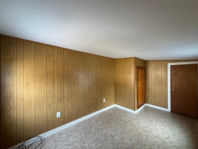 Building Photo - 1 Cammetts Ct