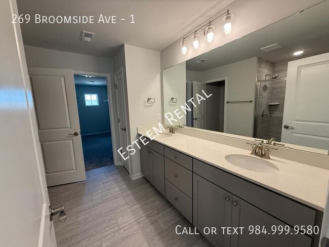 Building Photo - 269 Broomside Ave