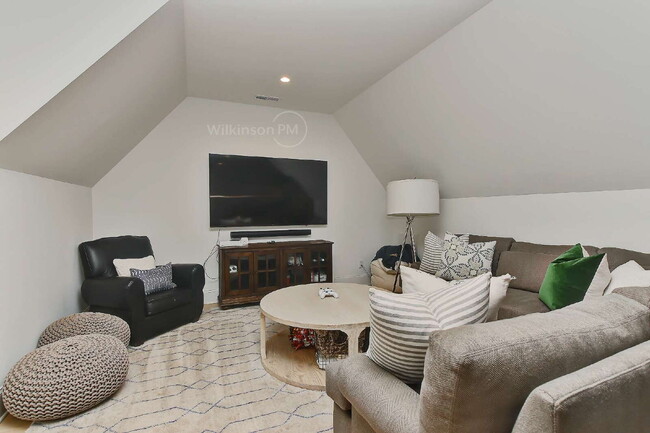 Building Photo - One of the Finest Fully-Furnished Luxury Estates in Marvin, "Architectural Digest" Caliber, for t...