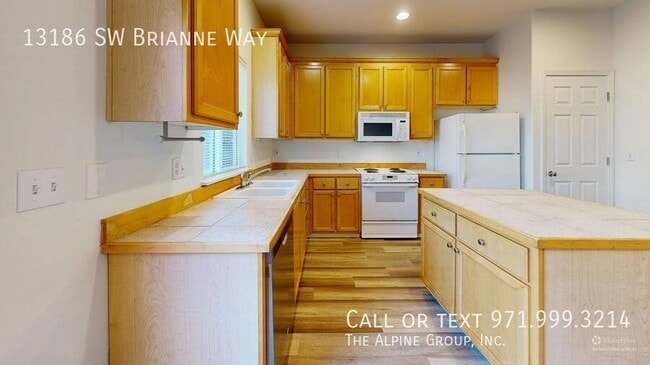 Building Photo - 13186 SW Brianne Way