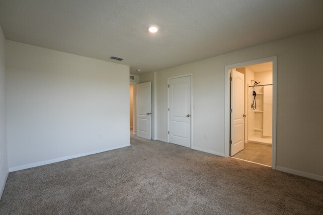Building Photo - 1804 Katz Crossing Dr