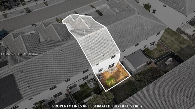 Building Photo - 2662 SE 10th St