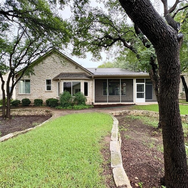 Building Photo - 109 Saddle Trail