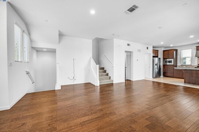 Building Photo - 22759 Filbert St