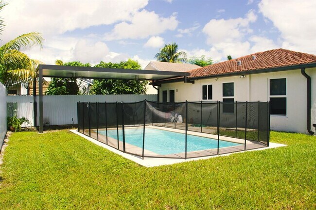 Primary Photo - 25760 SW 127th Pl