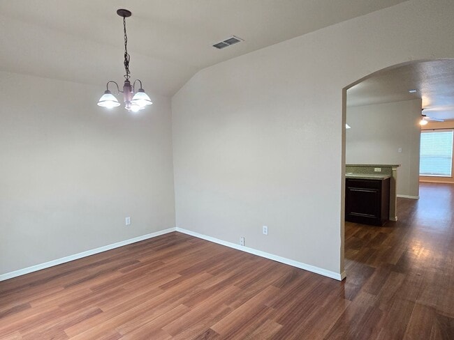 Building Photo - 8205 3 Bars Dr