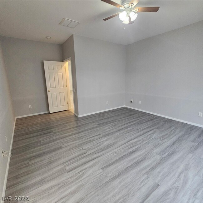 Building Photo - 10922 Moonbeam Glow Ln