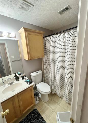 Building Photo - 112 Walnut Ln