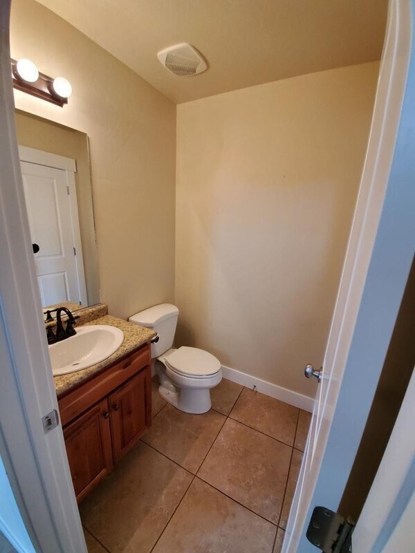 Building Photo - 1049 Quarry View Way