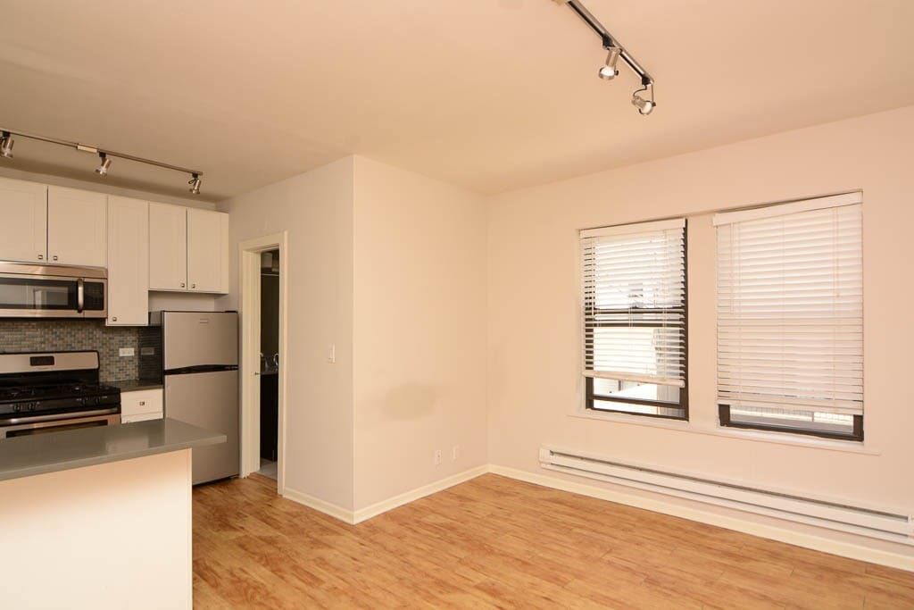 Building Photo - 2839 W Palmer St