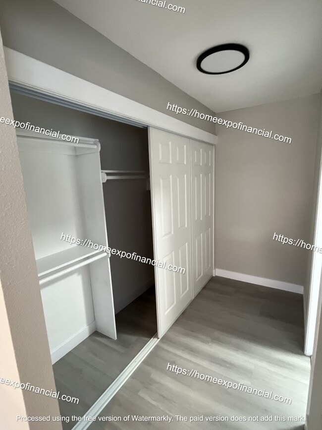 Building Photo - Nice Home For Rent