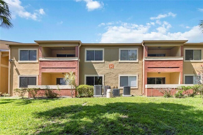 Building Photo - 662 Kenwick Cir
