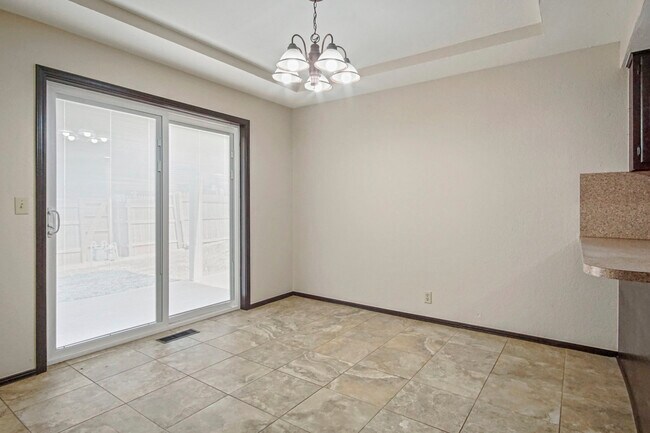 Building Photo - 3617 Wynn Cir