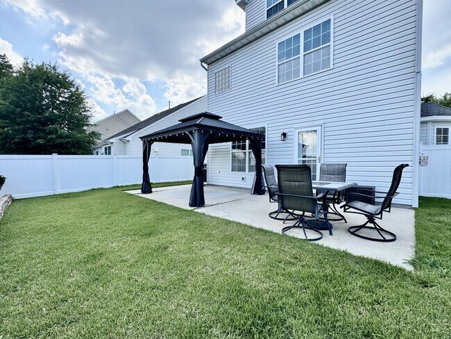 Building Photo - First-Time Rental, Available July 1st! Attached Garage - 2 Primary Suites - Pet-Friendly (Under 4...