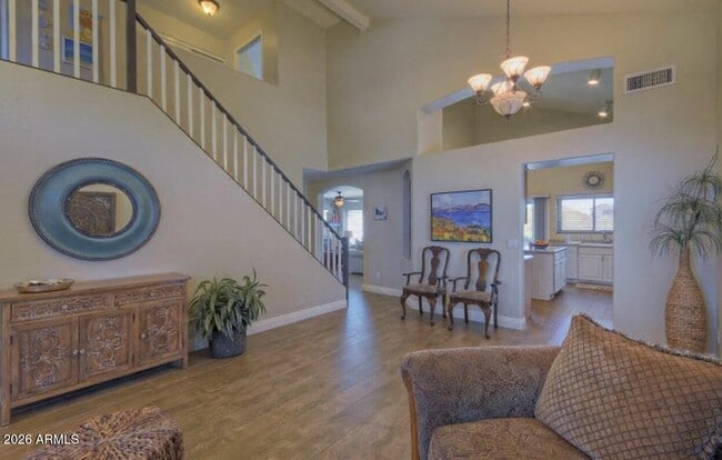 Building Photo - 10429 E Hillery Dr