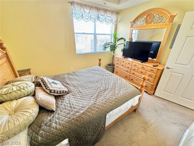 Building Photo - 55 E Agate Ave