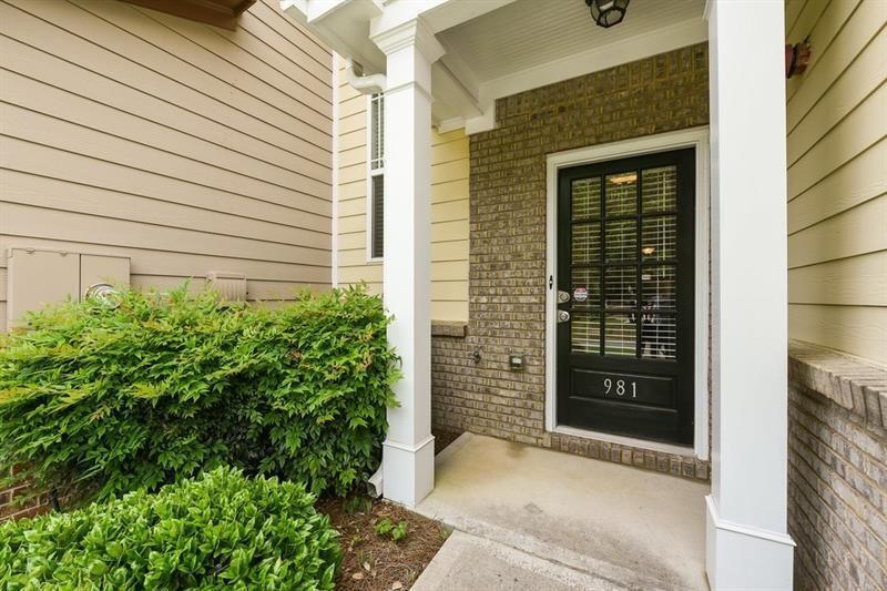 Building Photo - 981 Brownstone Ln SW