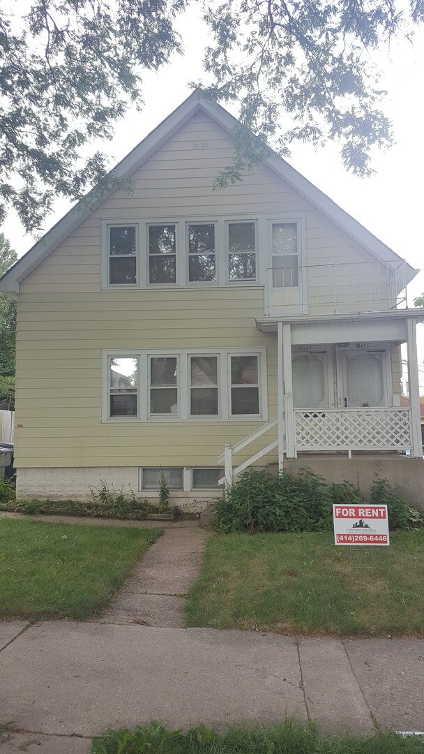 Building Photo - 5151 N 54th St