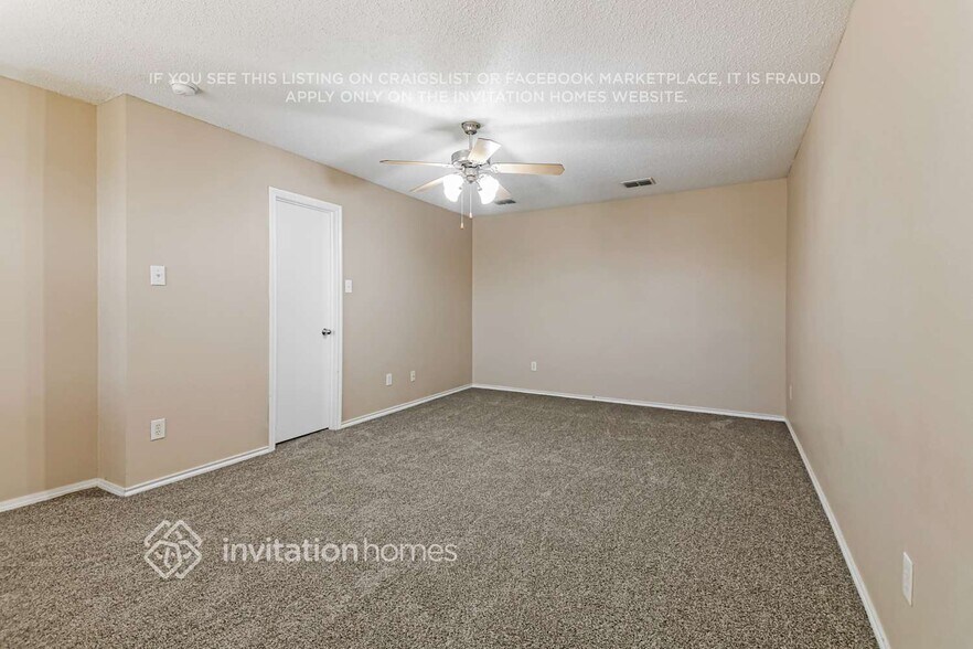 Building Photo - 3450 Post Oak Dr