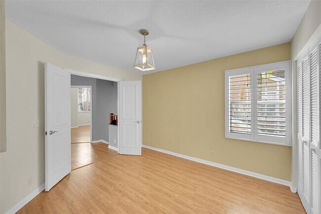 Building Photo - 5307 Buckhead Cir