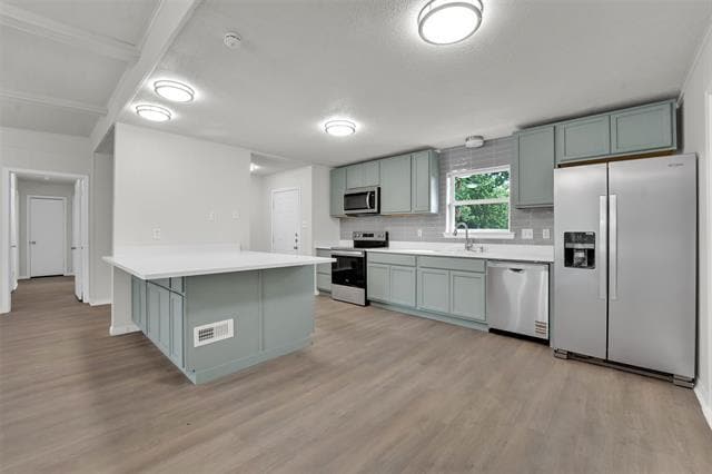 Building Photo - 2630 Pasteur Ave