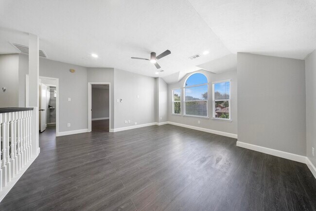 Building Photo - 8311 Sierra Hill Ct