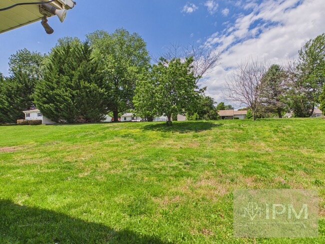 Building Photo - A home built for making memories — 4 Bedroom Home with Sunroom, Pool Table & More!