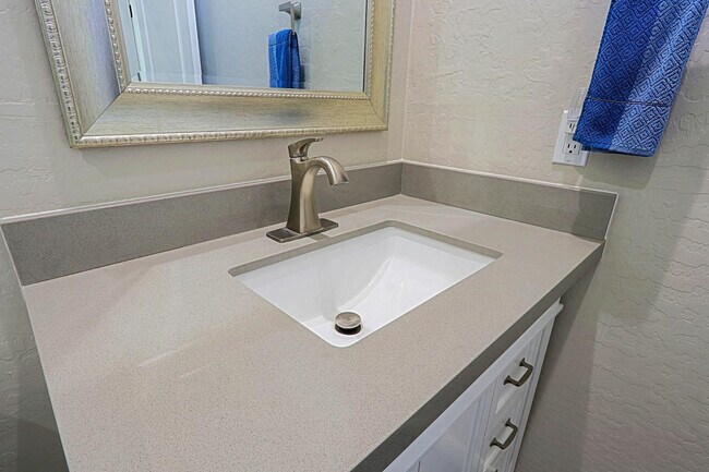 Building Photo - 7086 E Whispering Mesquite Trail