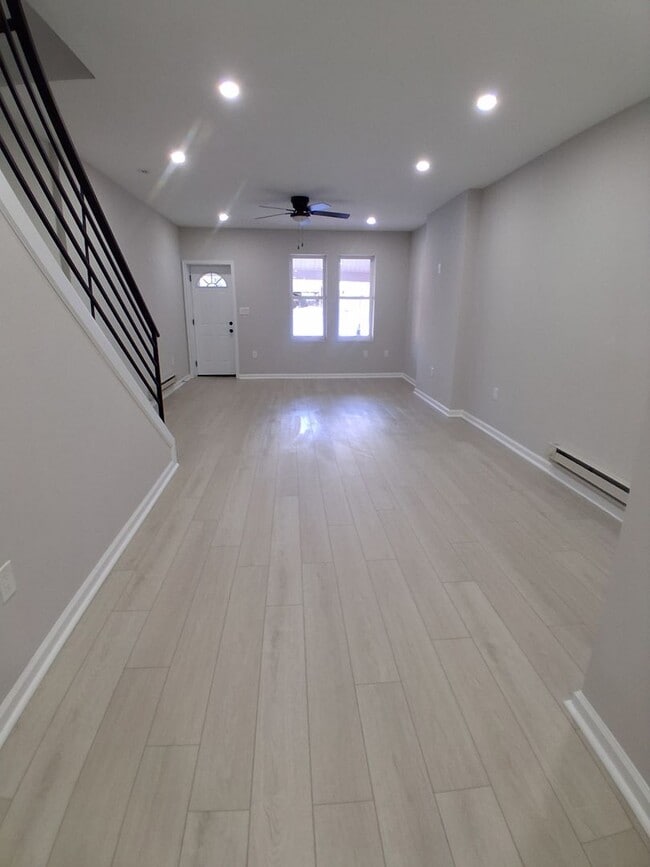 Building Photo - Beautiful Newly Renovated ___ Bedroom Home Now Available in ______
