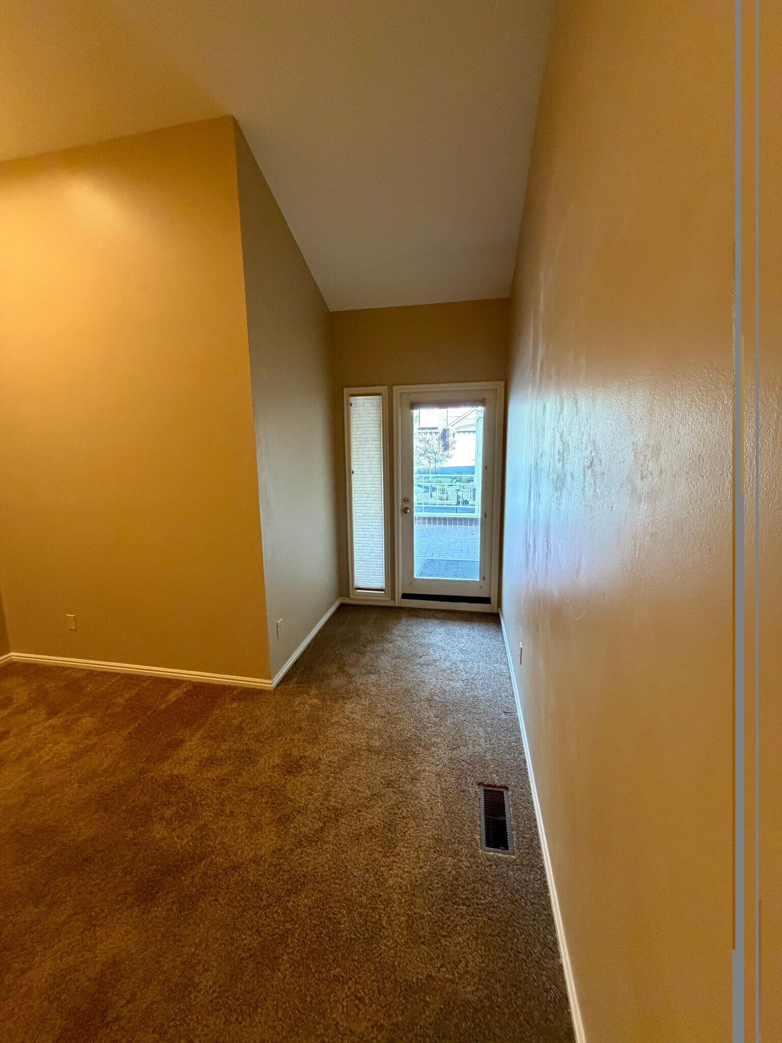 walk out door to patio from bedroom - 1715 Darling St