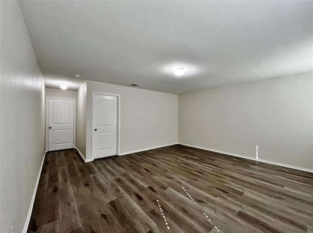 Building Photo - 526 Clearlake Dr