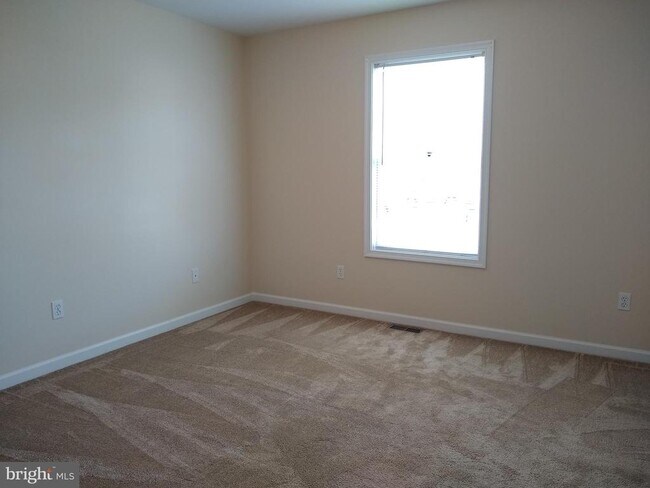 Building Photo - 110 Rawlings Ave