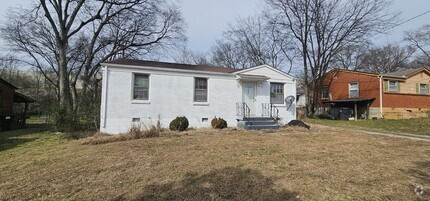 Building Photo - 1908 Dabbs Ave