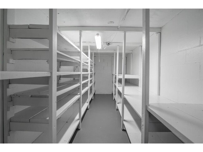 Building Photo - 19115 Homestead Cir