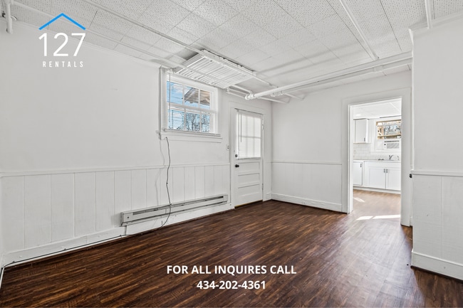 Building Photo - Cozy Upstairs 1-Bedroom Apartment in Fort ...