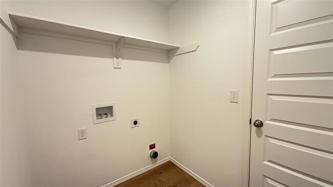 Building Photo - 21097 River Mist Dr