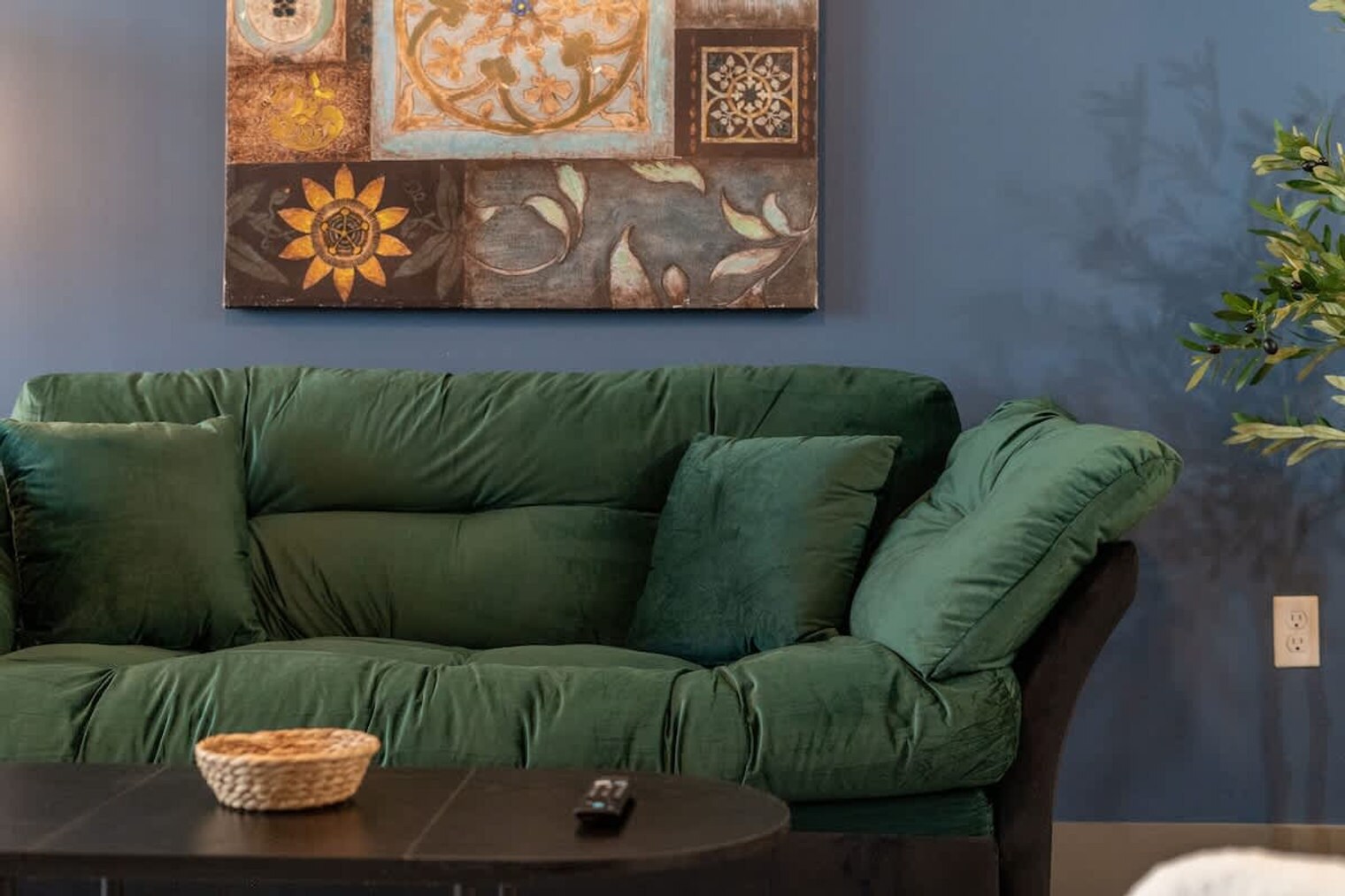 Building Photo - 9252 Vintage Hills Way