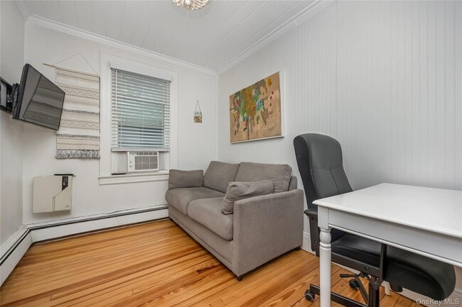 Building Photo - 96 Oregon St