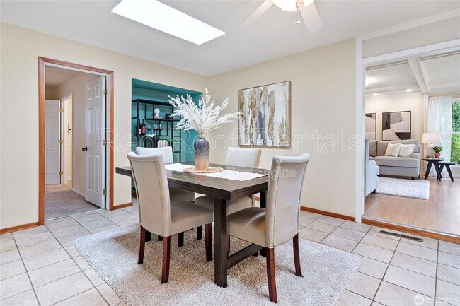 Building Photo - 11807 96th Ave SW