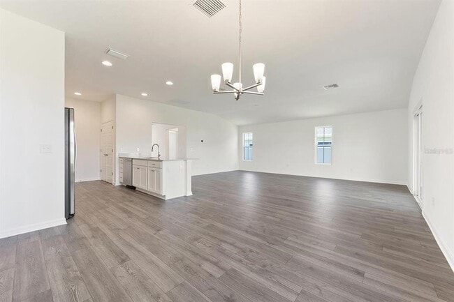 Building Photo - 2421 Hobkirk Lp