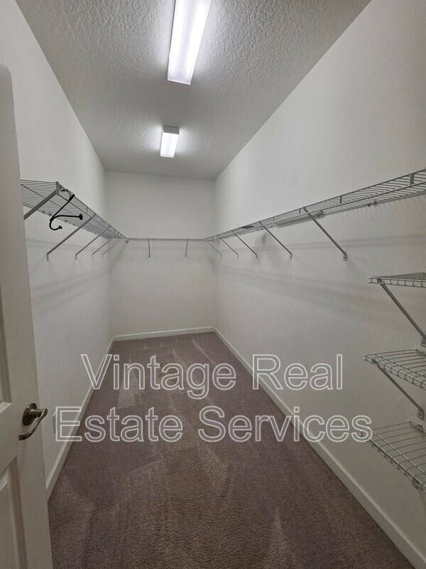 Building Photo - 10049 Victory Gallop Loop