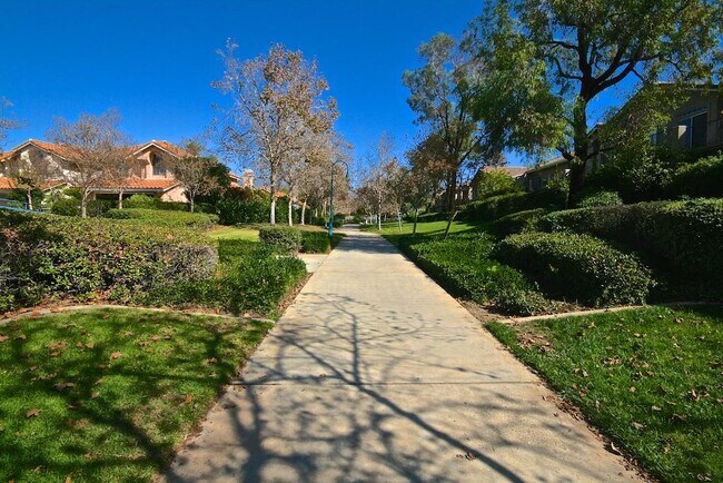 Building Photo - 61 Gaviota