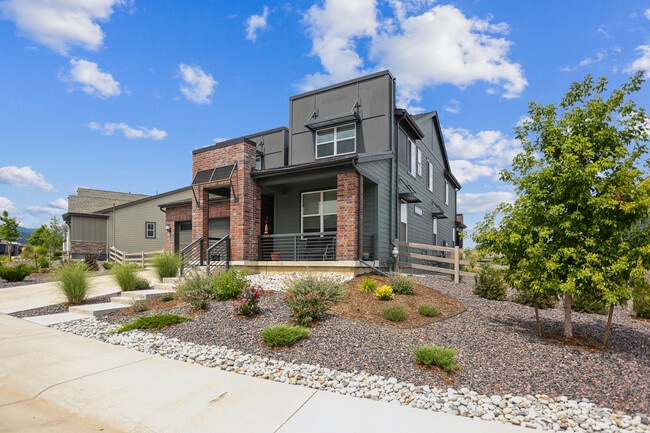 Building Photo - 8115 Mount Kataka St