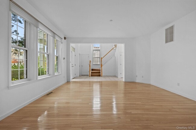 Building Photo - 45 High Point Cir