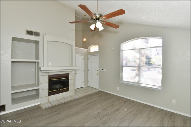 Building Photo - 12257 Robert Dahl Dr