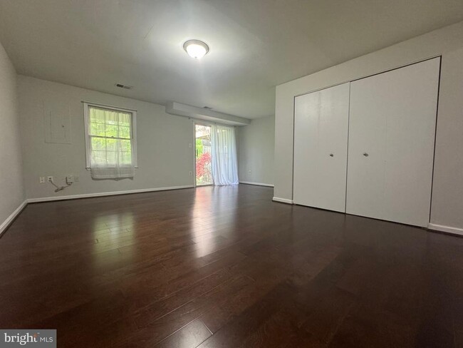 Building Photo - 14634 Stone Range Dr