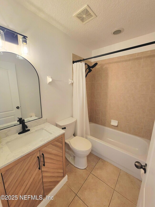 Building Photo - 1036 Saltwater Cir