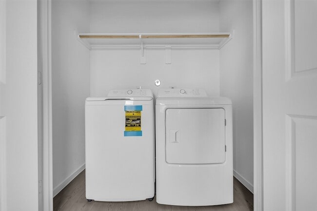 Building Photo - 26710 Willow Ln