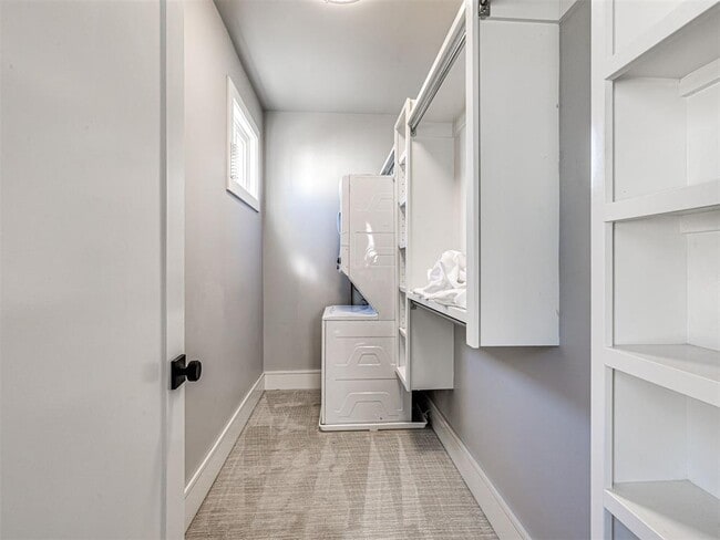 Building Photo - 91 Ridgeline Rd