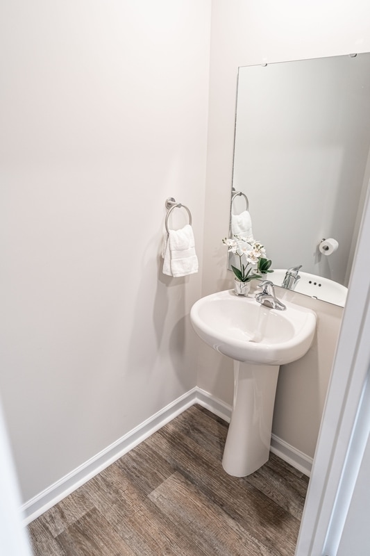 Building Photo - 205 1st St